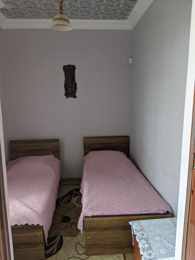 Mano'S Guest House Kobuleti Exterior photo